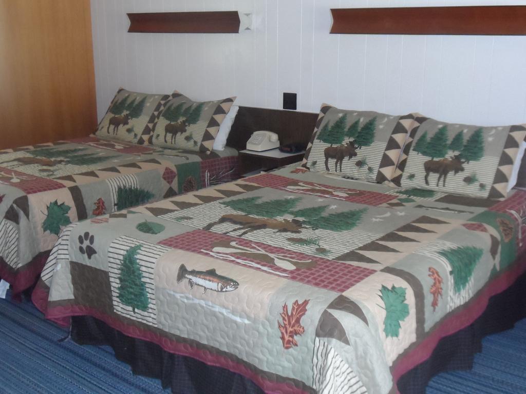 White Oak Motel & Cottages Holderness Bilik gambar
