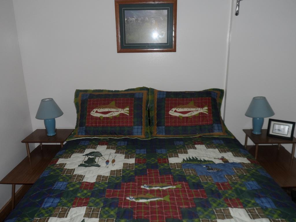 White Oak Motel & Cottages Holderness Bilik gambar