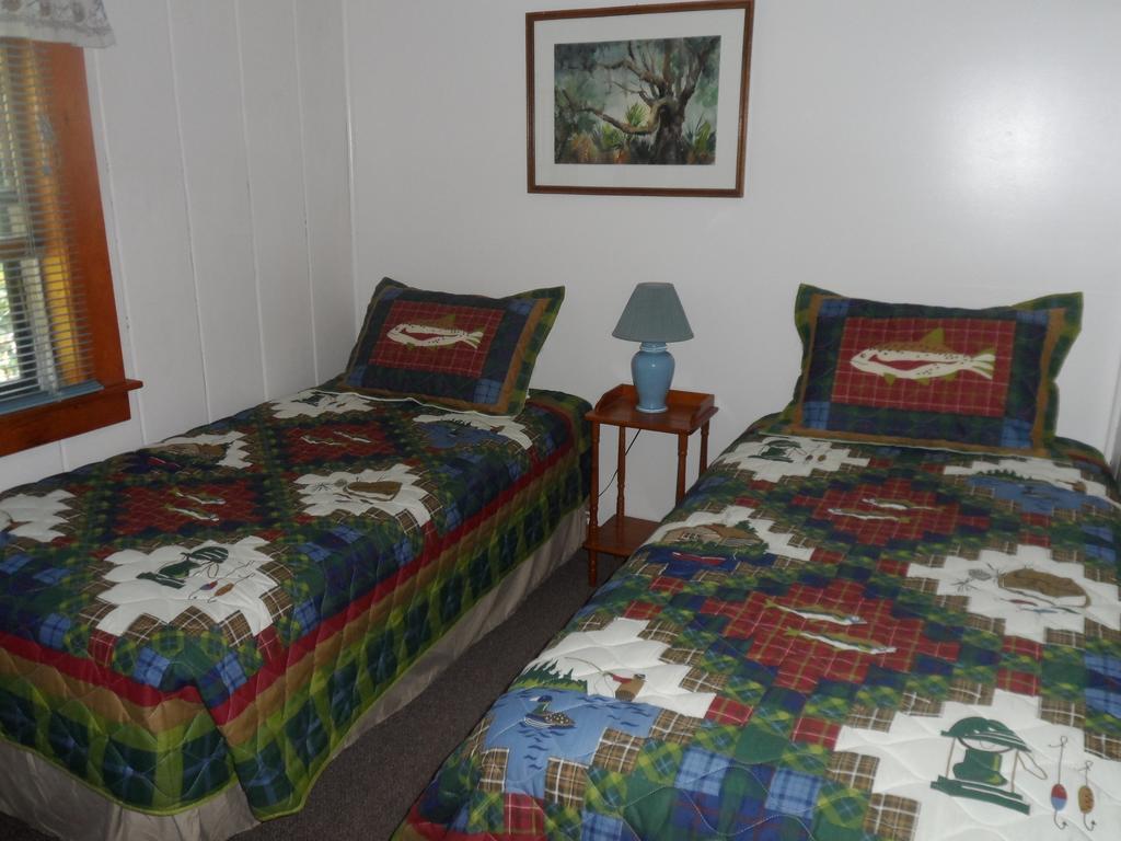 White Oak Motel & Cottages Holderness Bilik gambar