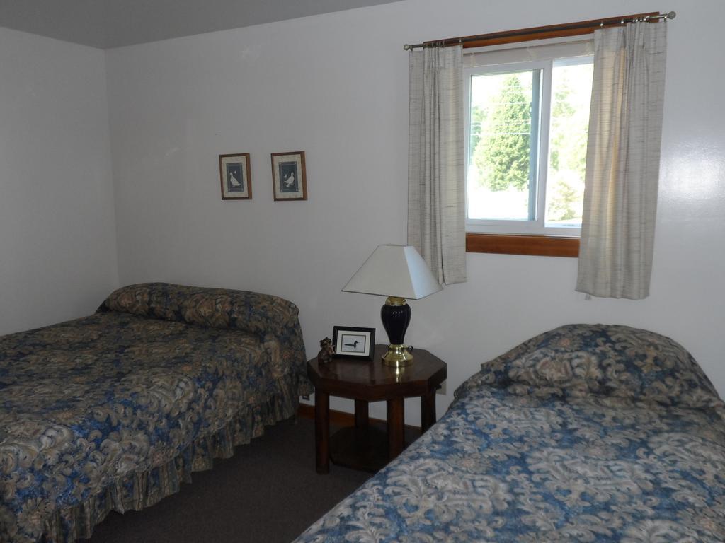 White Oak Motel & Cottages Holderness Bilik gambar